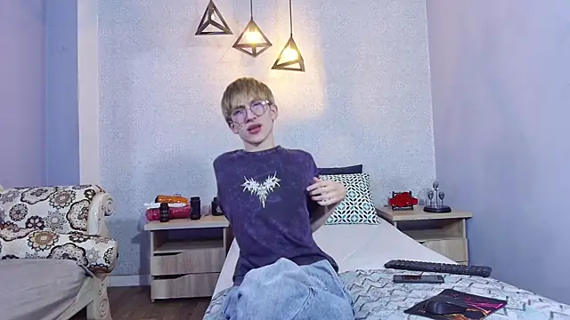 axell stone  online show from 21, 6, 2026
