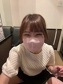 Sakura Mochi38 online show from 5, 8, 2026
