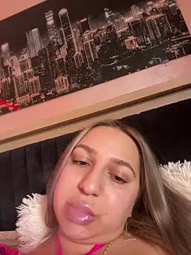 xLexi online show from 25, 7, 2026
