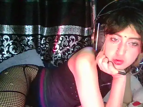 kittenpasive30 online show from 16, 6, 2026