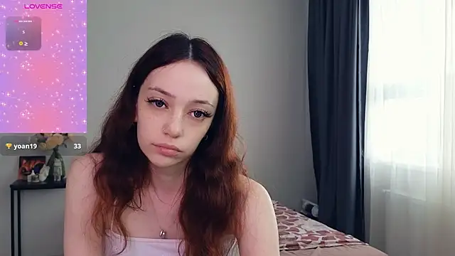 Snapshot of AyeHoney chatting on 16, 7, 2026 AyeHoney online show from 16, 7, 2026