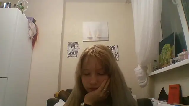 Snapshot of DinaKolter chatting on 1, 7, 2026 DinaKolter online show from 1, 7, 2026