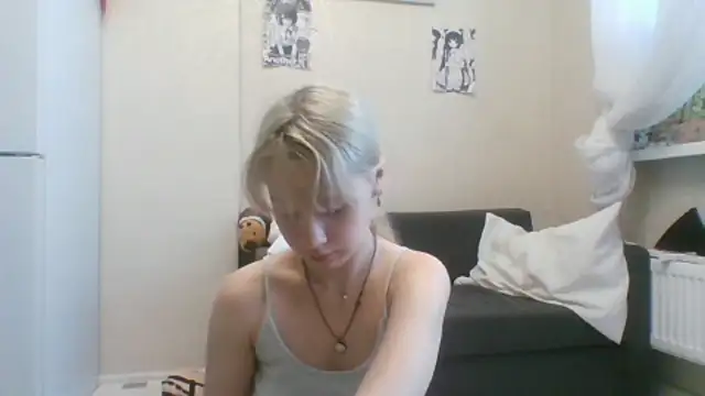 Snapshot of DinaKolter chatting on 24, 7, 2026 DinaKolter online show from 24, 7, 2026