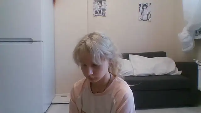 Snapshot of DinaKolter chatting on 22, 7, 2026 DinaKolter online show from 22, 7, 2026