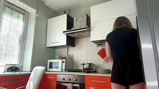 Annaeyes online show from 20, 6, 2026