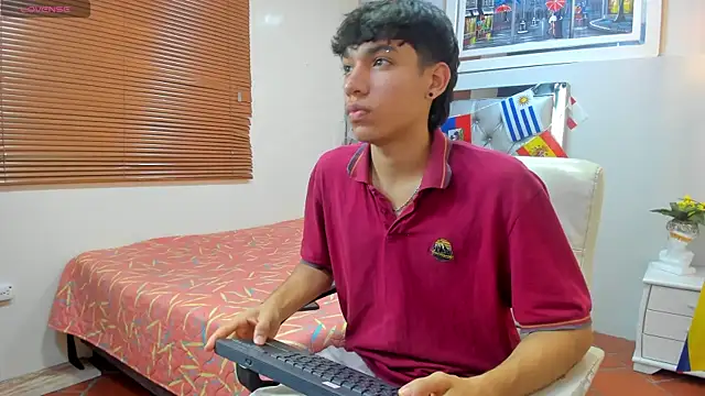 Snapshot of Jake_Falcon chatting on 17, 7, 2026 Jake Falcon online show from 17, 7, 2026