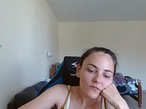 OliviaTheS online show from 14, 6, 2026