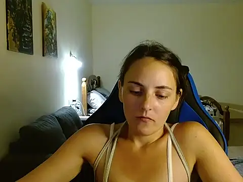 OliviaTheS online show from 26, 7, 2026