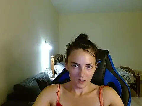 OliviaTheS online show from 27, 6, 2026