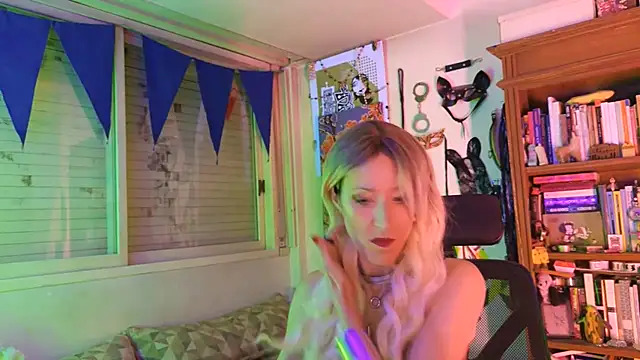mina here online show from 24, 7, 2026