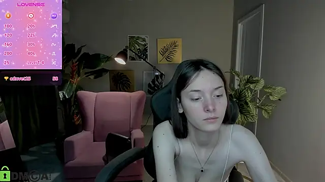 Eva Leeee online show from 17, 7, 2026
