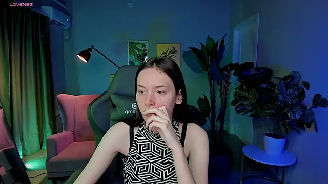 Eva Leeee online show from 3, 7, 2026