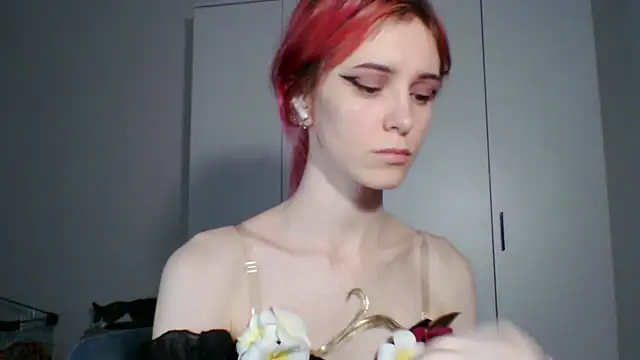 Snapshot of KayleneWesterberg chatting on 21, 6, 2026 KayleneWesterberg online show from 21, 6, 2026