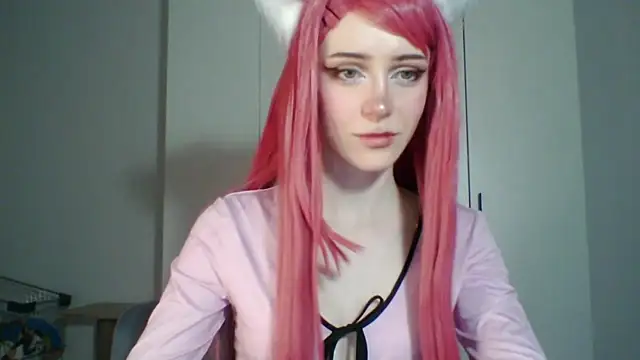 Snapshot of KayleneWesterberg chatting on 7, 7, 2026 KayleneWesterberg online show from 7, 7, 2026