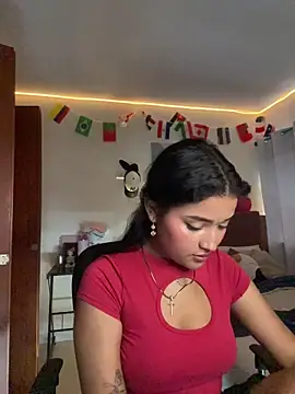 Snapshot of maryale01 chatting on 15, 6, 2026 maryale01 online show from 15, 6, 2026