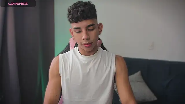 andy cute22 online show from 4, 8, 2026