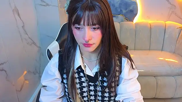 Lily Tx online show from 2, 7, 2026