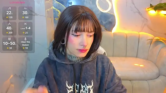 Lily Tx online show from 28, 7, 2026