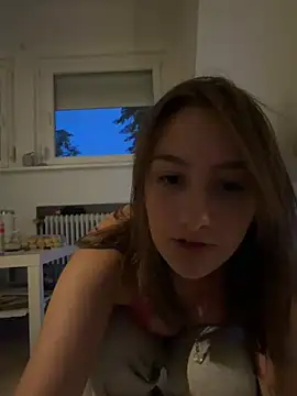 Snapshot of Violet_Velvet chatting on 21, 7, 2026 Violet Velvet online show from 21, 7, 2026
