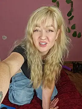 Amber-Blaze online show from 20, 7, 2026