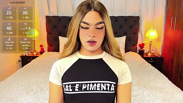 Scarlethvhonparker online show from 13, 3, 2025