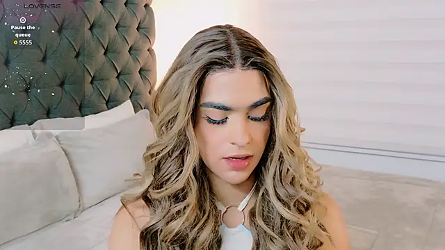 Scarlethvhonparker online show from 4, 11, 2025