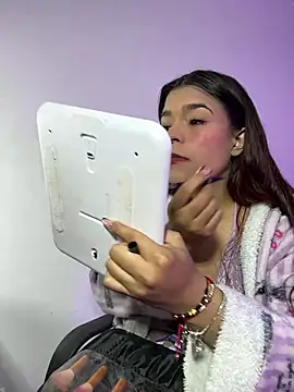 Snapshot of catalina_rios1 chatting on 19, 6, 2026 catalina rios1 online show from 19, 6, 2026
