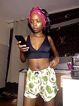 Sexyie lynne online show from 4, 7, 2026