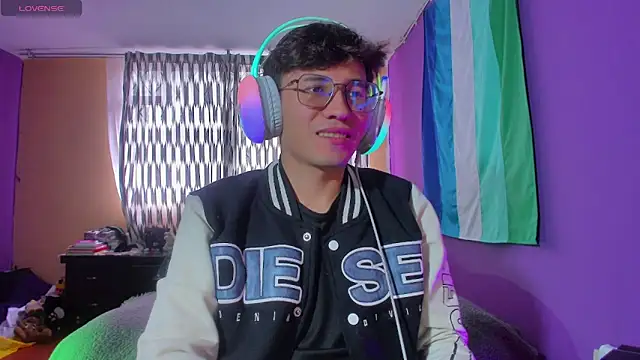 Angelito Twink online show from 17, 6, 2026