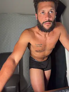 HungStr8Lightskin online show from 29, 6, 2026