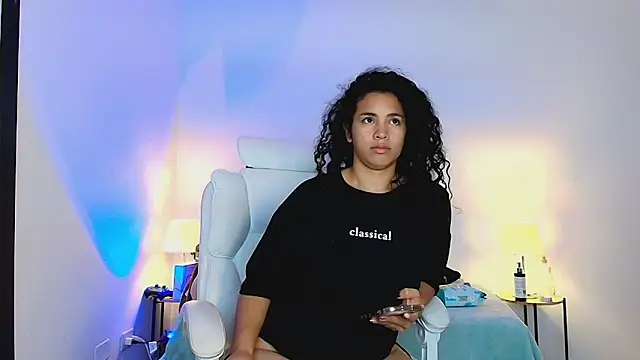 Isabella Sophia19 online show from 19, 6, 2026