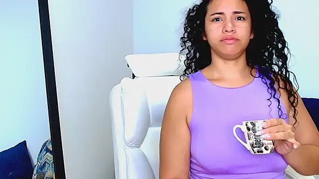Isabella Sophia19 online show from 3, 8, 2026