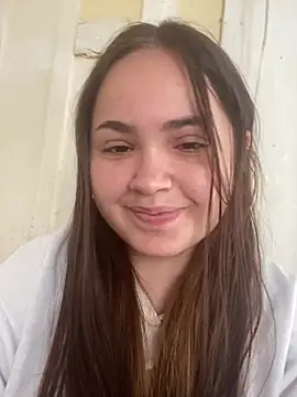 bella  hott online show from 27, 7, 2026