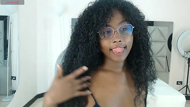 lily mendoza online show from 25, 6, 2026