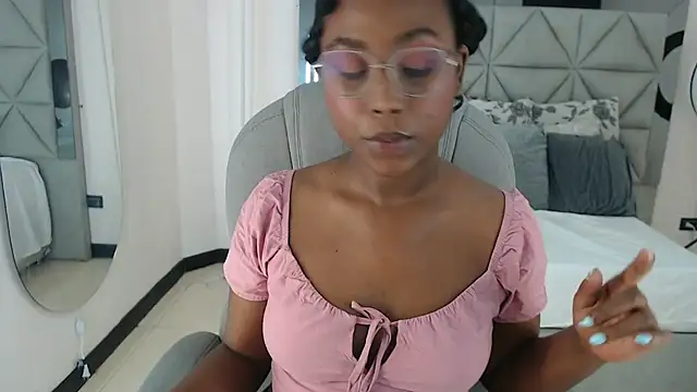 lily mendoza online show from 10, 7, 2026