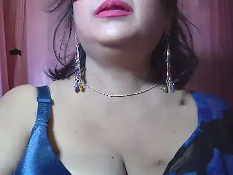 Snapshot of AYESHA_BABY_DOLL1 chatting on 12, 6, 2026 AYESHA BABY DOLL1 online show from 12, 6, 2026