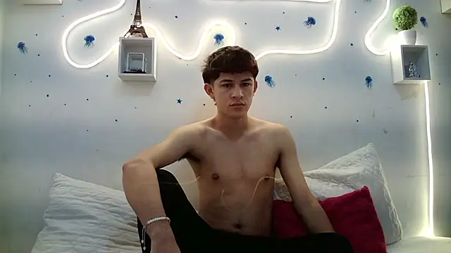 christian foxx  online show from 26, 6, 2026