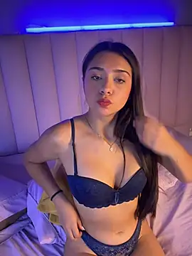 Snapshot of michbrunnette chatting on 16, 6, 2026 michbrunnette online show from 16, 6, 2026