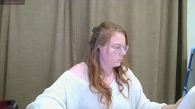AlisaAbby online show from 20, 6, 2026