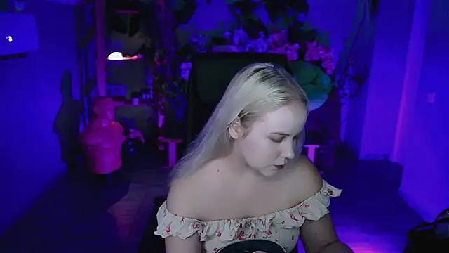 stellawatts online show from 29, 7, 2026