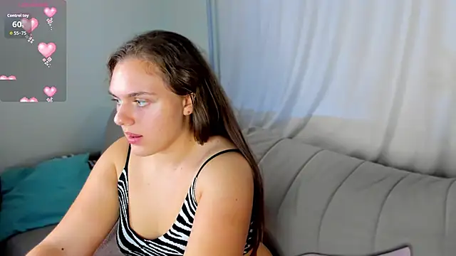 Snapshot of elara_sunbeam chatting on 15, 6, 2026 elara sunbeam online show from 15, 6, 2026