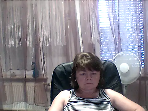 MoonLady40 online show from 22, 6, 2026
