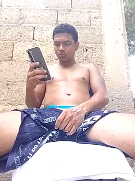 Snapshot of bradboy_Pigpisscum chatting on 30, 6, 2026 bradboy Pigpisscum online show from 30, 6, 2026