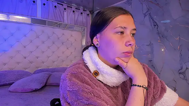Snapshot of Tifanny-Val chatting on 30, 7, 2026 Tifanny-Val online show from 30, 7, 2026