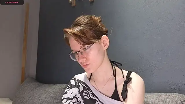 PliantMissus online show from 4, 8, 2026