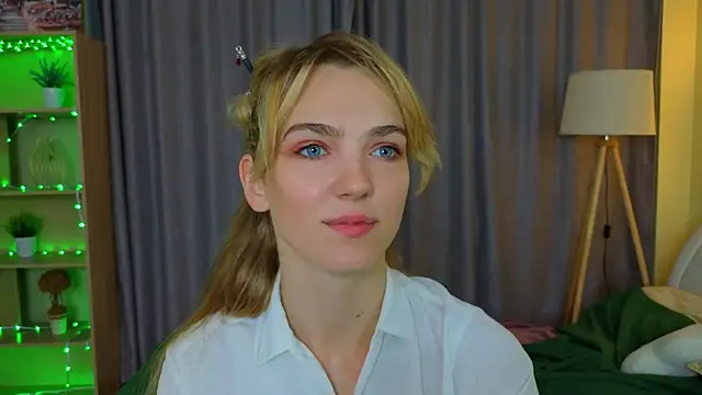 MarielRoloson online show from 3, 7, 2026