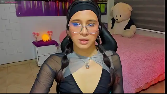 kumikoxxx online show from 23, 6, 2026