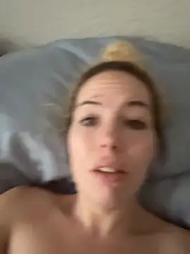 Snapshot of milfymorgan chatting on 15, 6, 2026 milfymorgan online show from 15, 6, 2026
