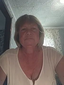 MilashkaCutie50 online show from 25, 6, 2026