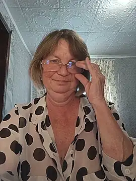 MilashkaCutie50 online show from 27, 7, 2026